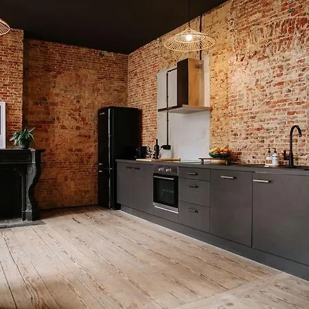 Apartment Boutique App In Centre *